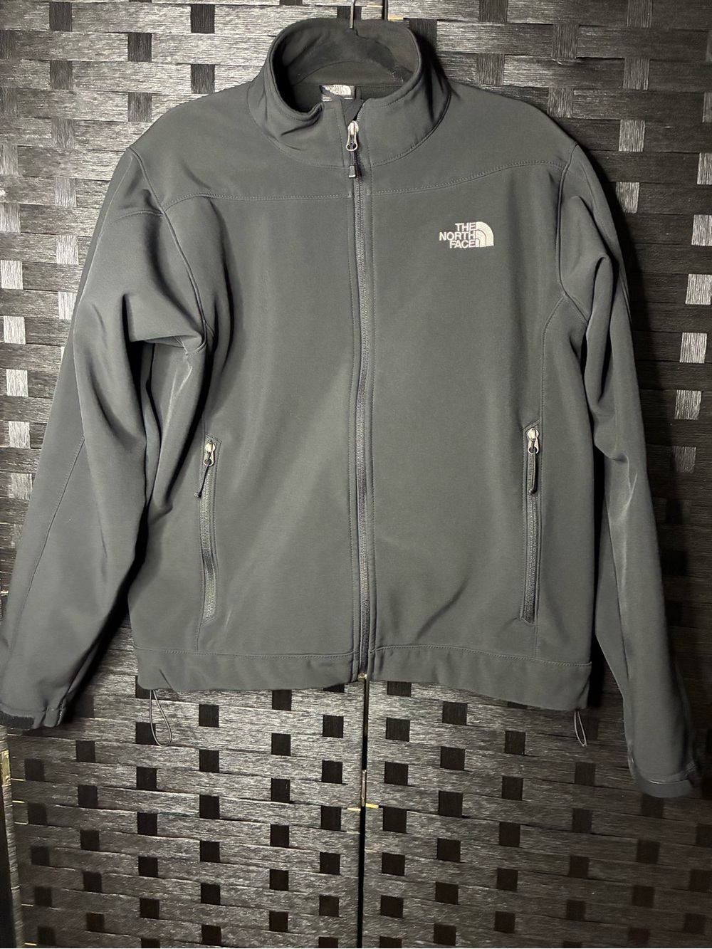 The North Face Men's Black Lightweight Softshell Jacket